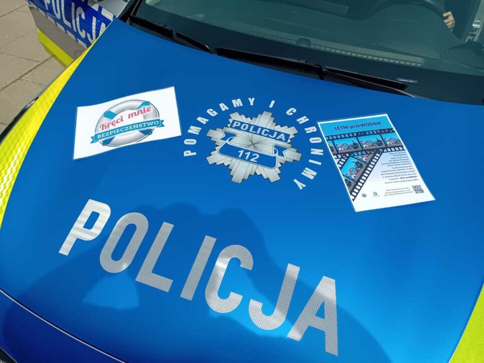 „Kręci mnie bezpieczeństwo latem”. Policjanci z Komendy Powiatowej Policji w Krakowie z wizytą w Szkole Podstawowej w Woli Radziszowskiej.. Kraków