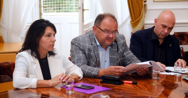 Spotkanie samorządowców w sprawie Strefy Czystego Transportu. Powiat krakowski