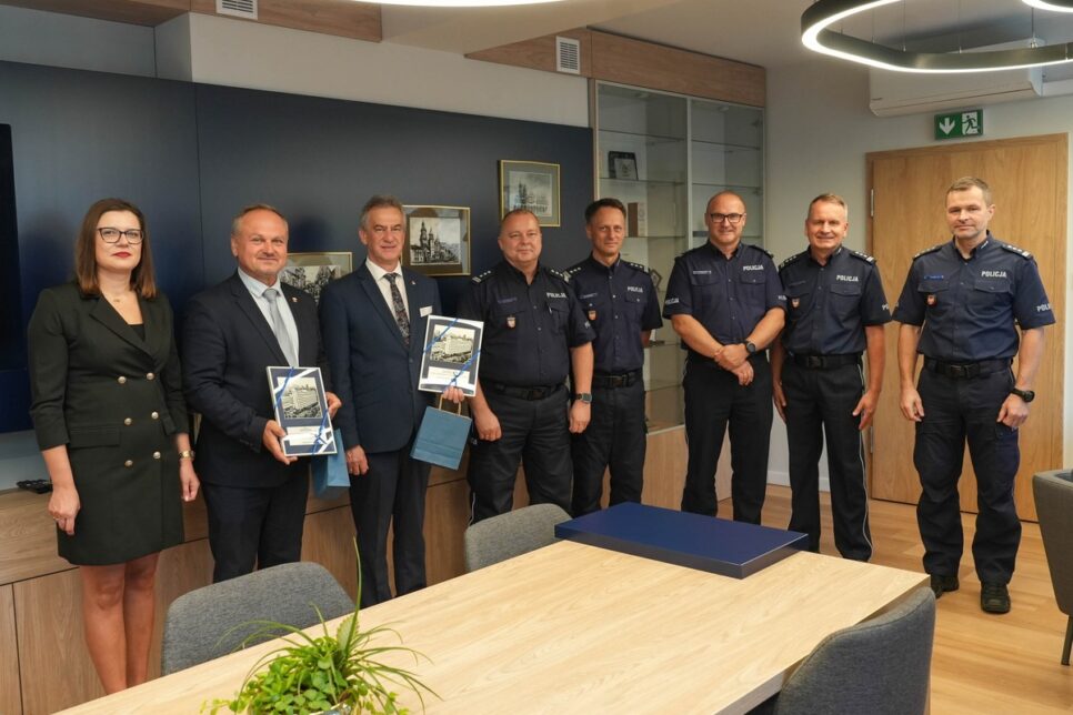 Podziękowania za okazaną pomoc podczas policyjnej operacji na Limanowszczyznie. Limanowa