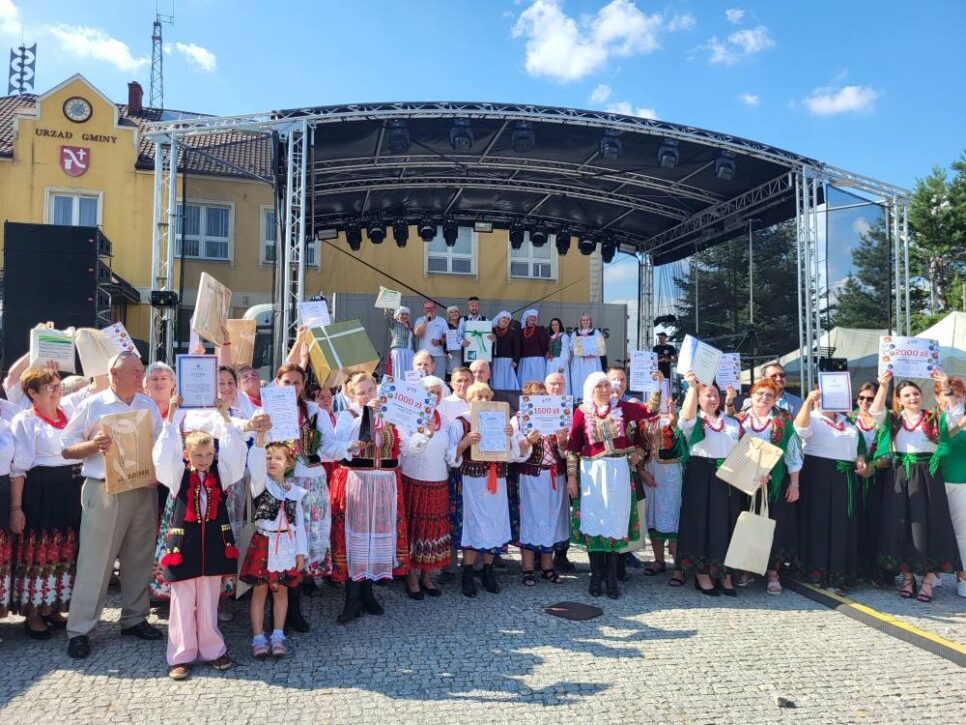 Sukces KGW z Biesiadek i Gnojnika podczas kulinarnej Bitwy Regionów. Gmina Gnojnik