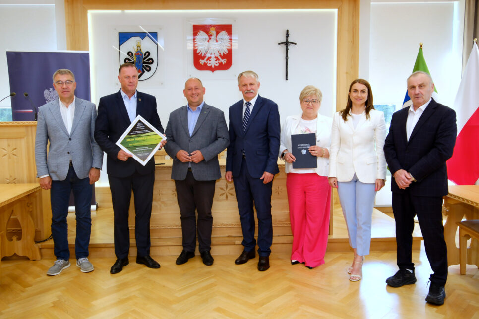 Ponad 1 mln zł z Rządowego Funduszu Rozwoju Dróg dla powiatu tatrzańskiego na przebudowę drogi w Rzepiskach. Małopolska