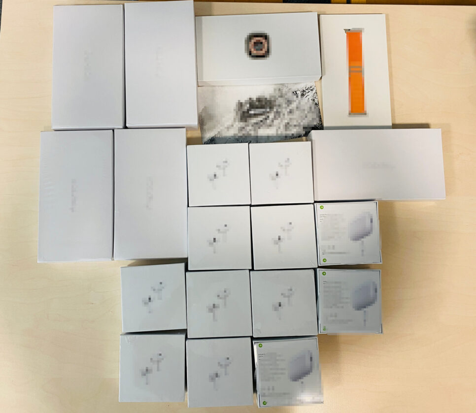 Usiłowanie wprowadzenia do obrotu towarów oznaczonych podrobionymi znakami towarowymi – sprawcy zatrzymani.. Kraków