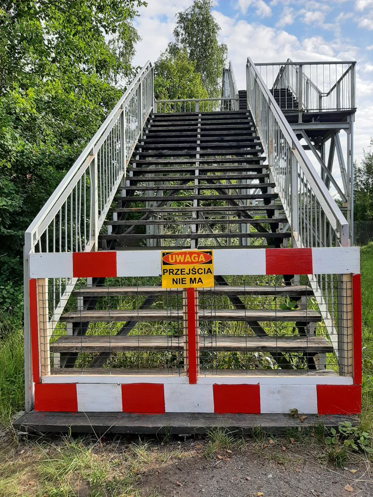 Bezpieczna ścieżka zamiast starej kładki. Gmina Trzebinia