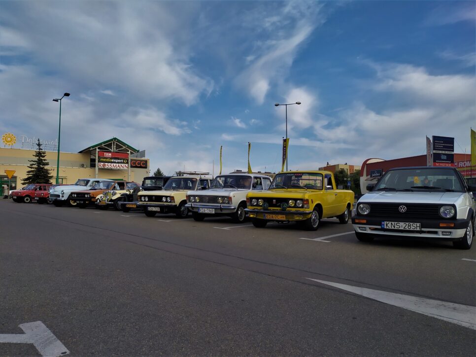 VII ZLOT POJAZDÓW ZABYTKOWYCH W DĄBROWIE TARNOWSKIEJ. Gmina Dąbrowa Tarnowska