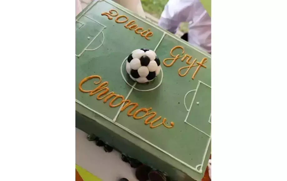 Jubileusz 20-lecia LKS Gryf Chronów pełen sportowych emocji i wyjątkowych atrakcji. Gmina Nowy Wiśnicz