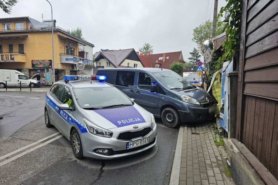 3.2 promila alkoholu miał kierowca, który spowodował dzisiaj kolizję w centrum Zakopanego. Zakopane