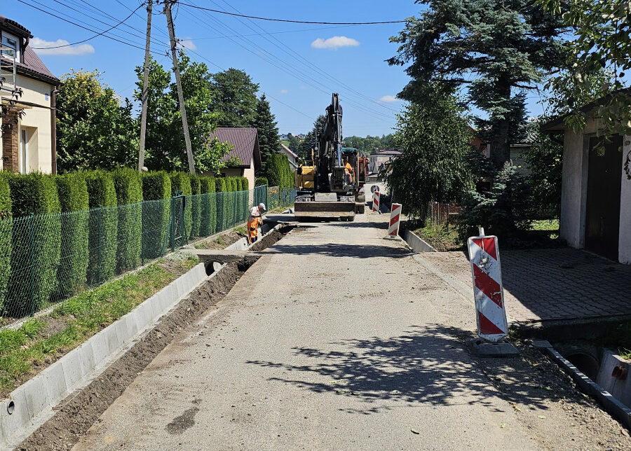 Remont drogi gminnej „Uszwica – Poręba” w Uszwi. Gmina Gnojnik