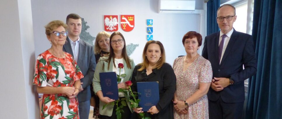 Ślubowanie nauczycieli i nadanie stopnia nauczyciela mianowanego. Proszowice
