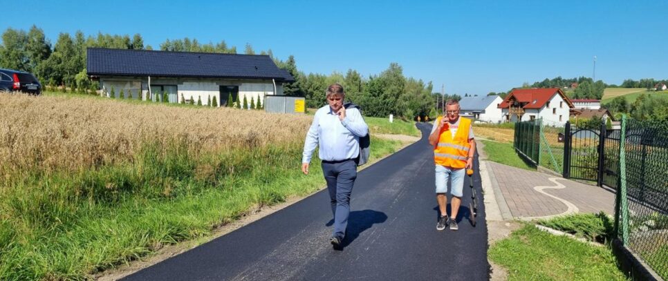 Prace remontowe na drogach gminnych. Kalwaria Zebrzydowska