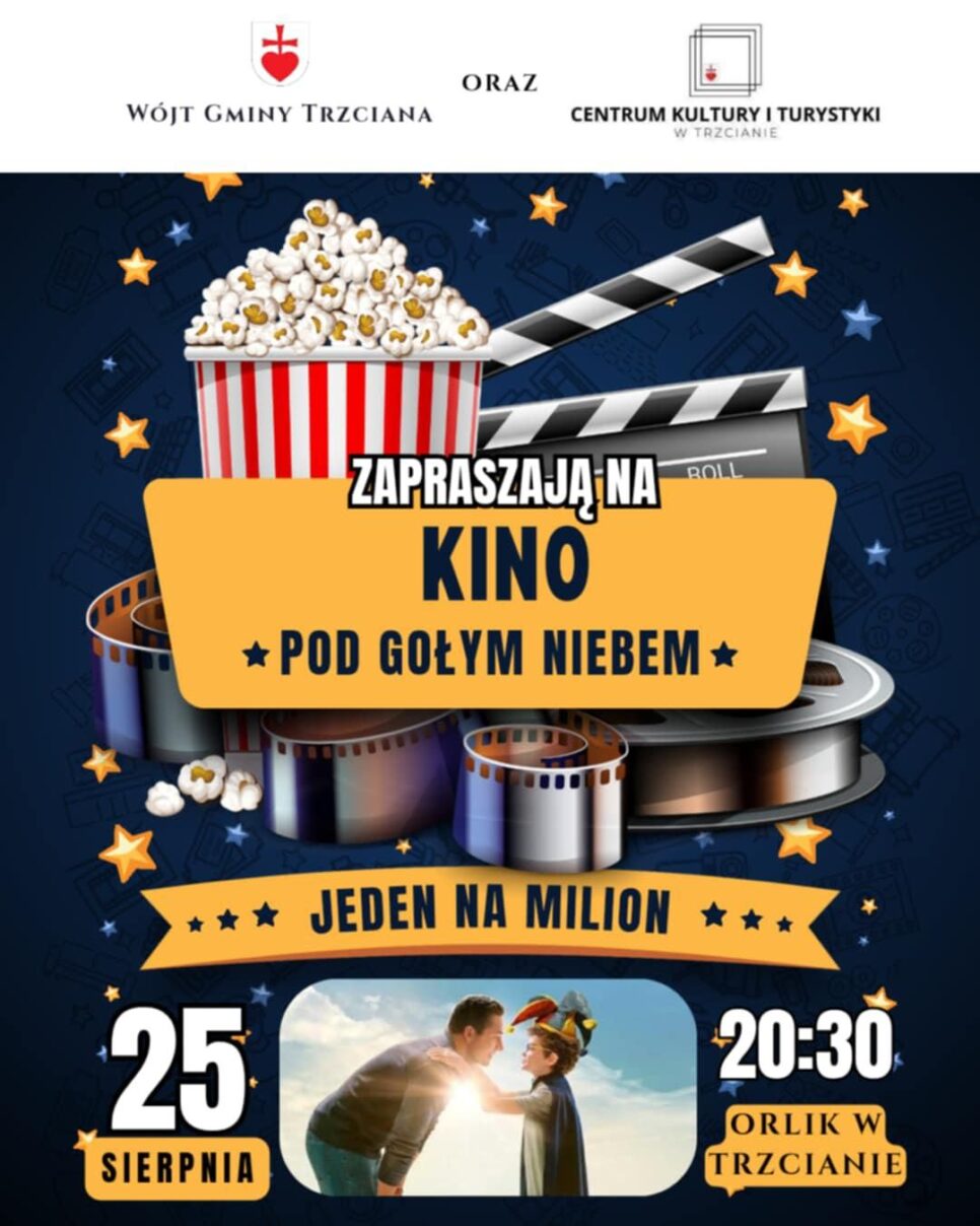 film ,,Jeden na Milion” podczas kina plenerowego w Trzcianie. Gmina Trzciana