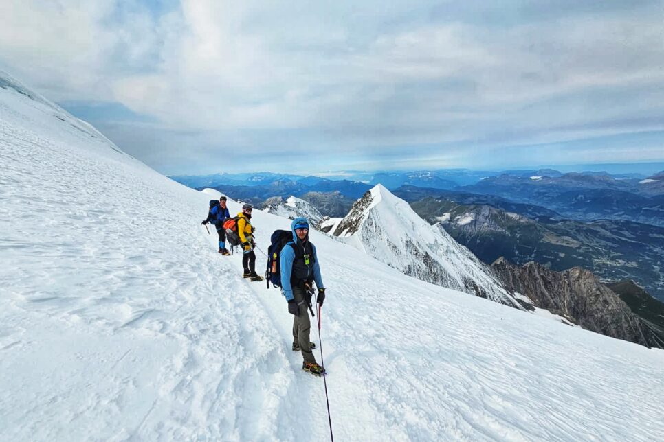 Paweł Pąk mieszkaniec Dąbrowy Tarnowskiej zdobył Mont Blanc. Gmina Dąbrowa Tarnowska