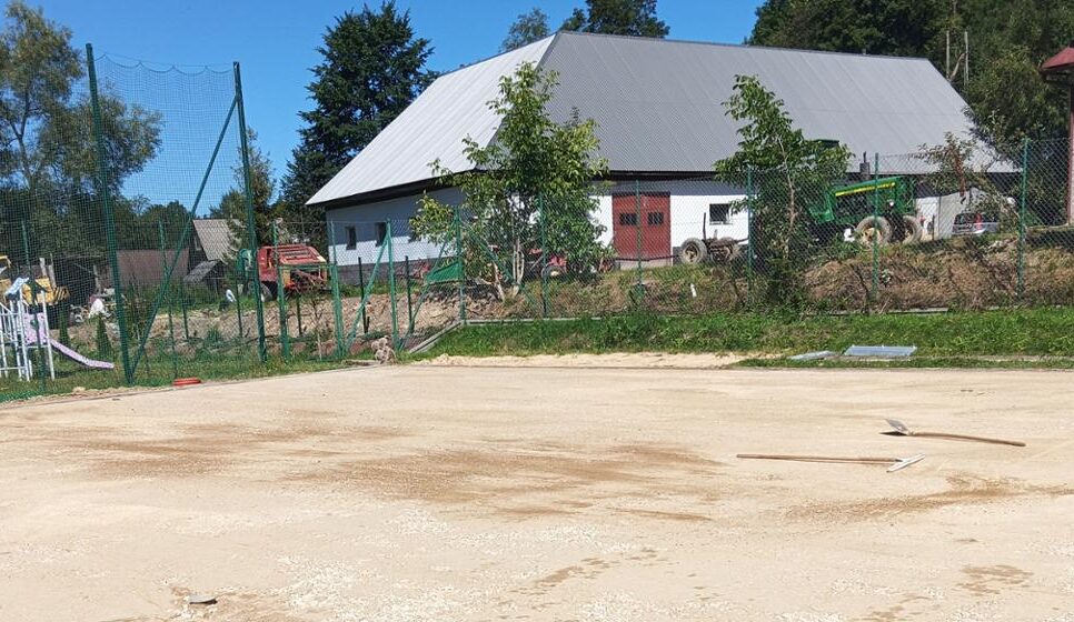 Harkabuz – prace nad kompleksem sportowym w toku.. Raba Wyżna