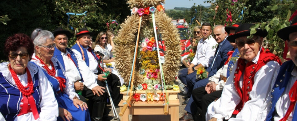 RELACJA Z DOŻYNEK GMINNYCH 2025. Gmina Ropa