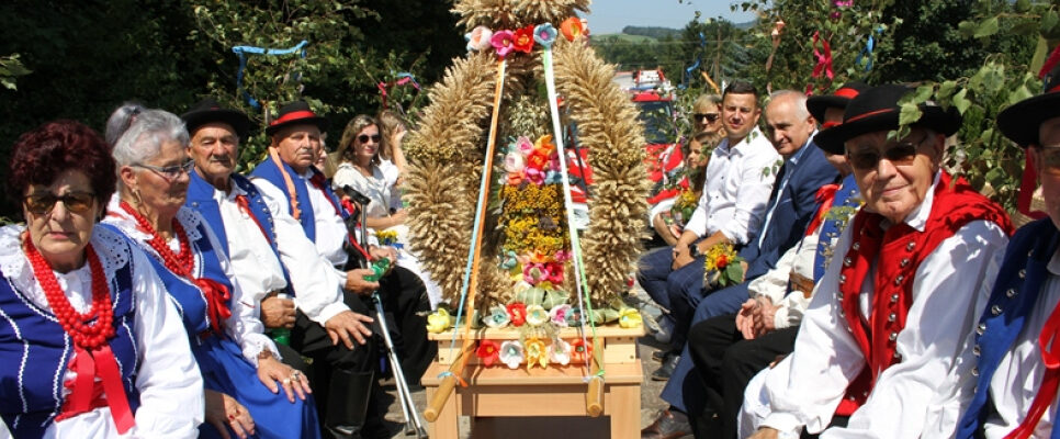 RELACJA Z DOŻYNEK GMINNYCH 2025. Gmina Ropa