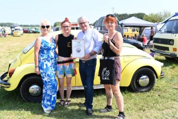 Gar-Busy nad zalewem. Gmina Radgoszcz