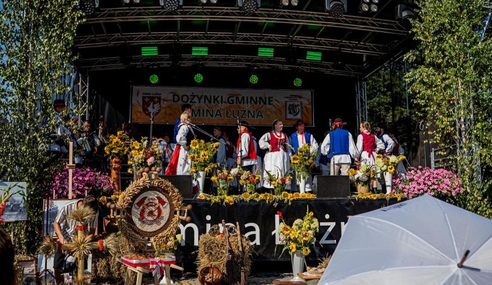 Dożynki Gminy Łużna 2025 w Biesnej – święto plonów, tradycji i muzyki. Gorlice