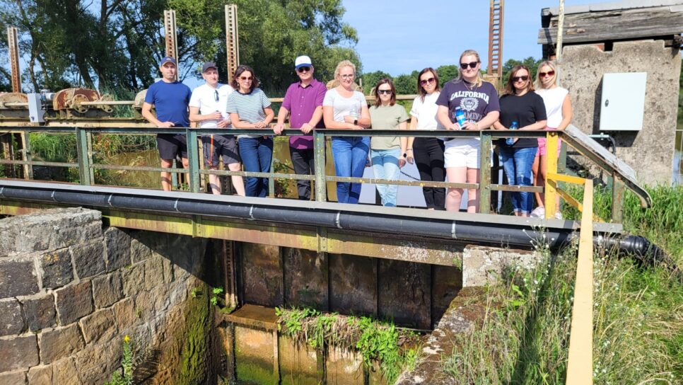 Edukacyjna wyprawa do Doliny Baryczy – lekcja bioróżnorodności dla uczestników projektu. Gmina Szczurowa