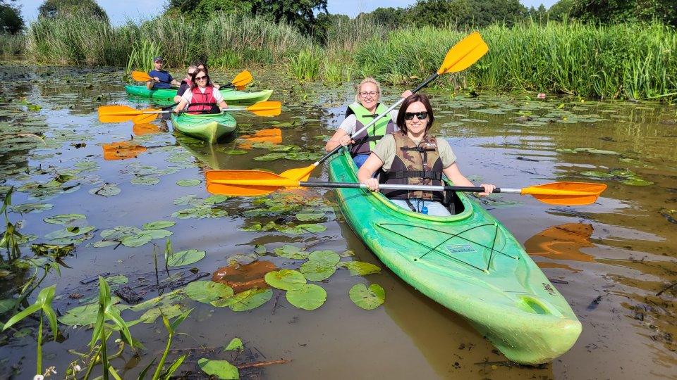 Edukacyjna wyprawa do Doliny Baryczy – lekcja bioróżnorodności dla uczestników projektu, FunduszeUE #FunduszeEuropejskie. Gmina Rzezawa