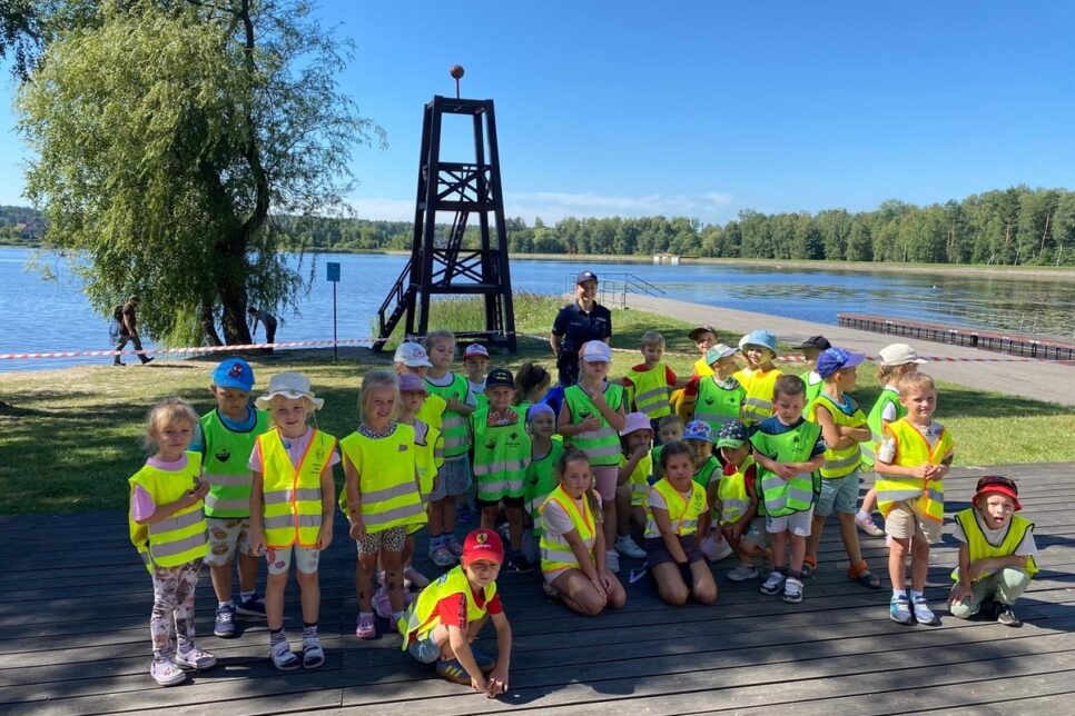 #DzielnicowyBliżejNas.Piknik edukacyjno-ratowniczy RATUJ Z NAMI nad Zalewem Chechło. Chrzanów