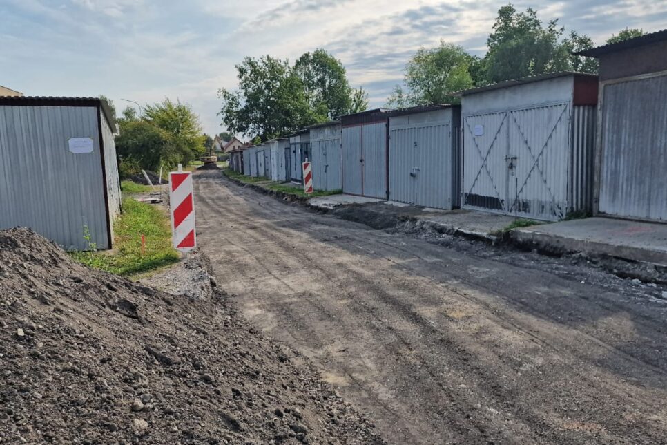 Nowa jakość na drogach wewnętrznych – przebudowa traktu między ul. Spadową a ul. Warszawską. Gmina Dąbrowa Tarnowska