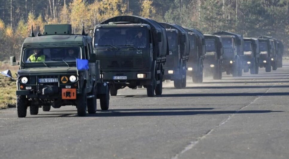 Wzmożony ruch wojskowych kolumn – apel do kierowców!. Gmina Szczurowa