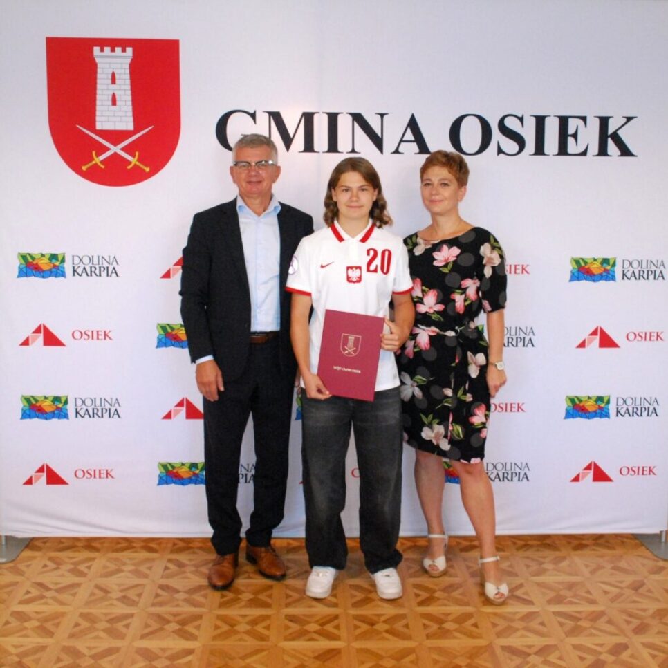 Nagroda Wójta Gminy Osiek dla Julii Sikory. Osiek