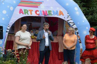 Piknik na zakończenie wakacji w tymbarskiej bibliotece. Gmina Tymbark