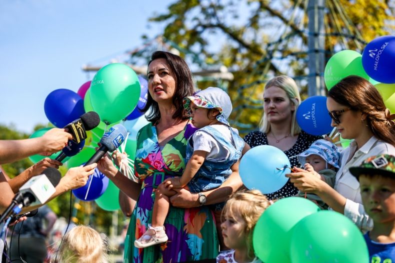 Aby młodym mamom żyło się lepiej! Rusza projekt „Małopolska Maluchom”. Małopolska