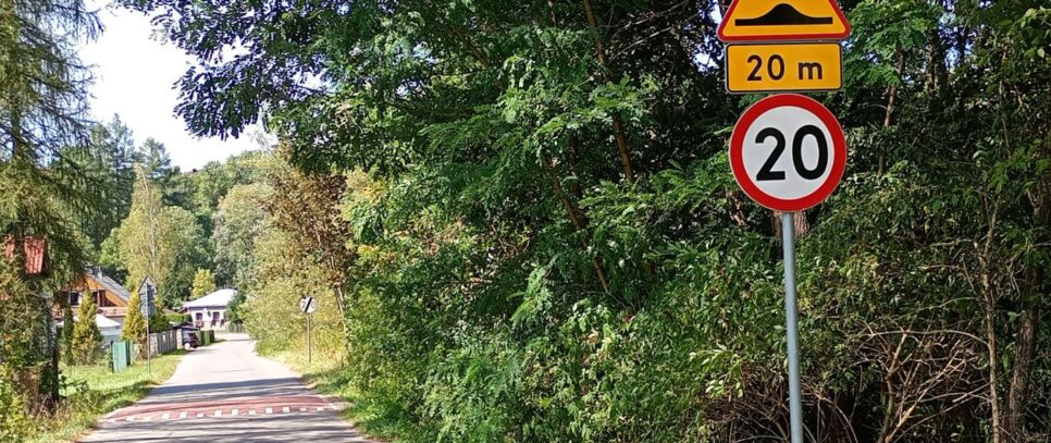 Nowe progi zwalniające na „Podwisiołkach” i „Pasternikach”. Gmina Tymbark