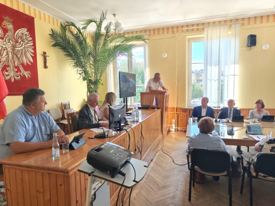 XVI Sesja Rady Miejskiej w Dąbrowie Tarnowskiej. Gmina Dąbrowa Tarnowska