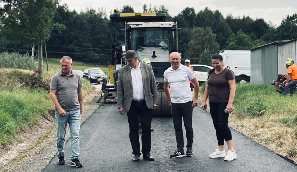 Remont drogi gminnej „Owczarnia” w Przytkowicach – przegląd prowadzonych prac. Kalwaria Zebrzydowska