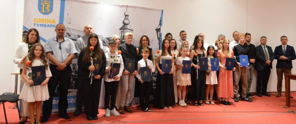 X GALA WRĘCZENIA STYPENDIÓW MOTYWACYJNYCH WÓJTA GMINY TYMBARK DLA NAJZDOLNIEJSZYCH UCZNIÓW. Gmina Tymbark