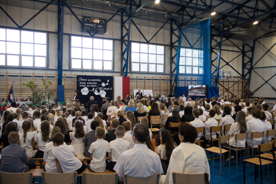 Wojewódzka Inauguracja Roku Szkolnego 2025/2026 w Zespole Szkolno-Przedszkolnym nr 1 w Wieprzu. Małopolska