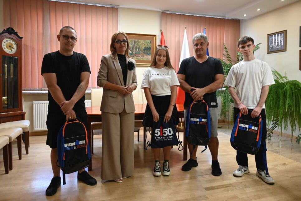 Burmistrz Miasta nagrodziła laureatów konkursu Bochnia. Emocje. IRONMAN 70.3 Kraków. Bochnia