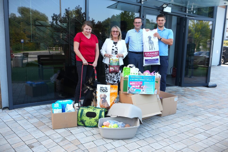 Zakończyła się zbiórka karmy dla Fundacji PSYstań dla Zwierząt. Gmina Sekowa