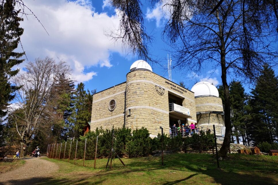 Pomysł na weekend – Sięgnij gwiazd na Lubomirze!. Gmina Myślenice