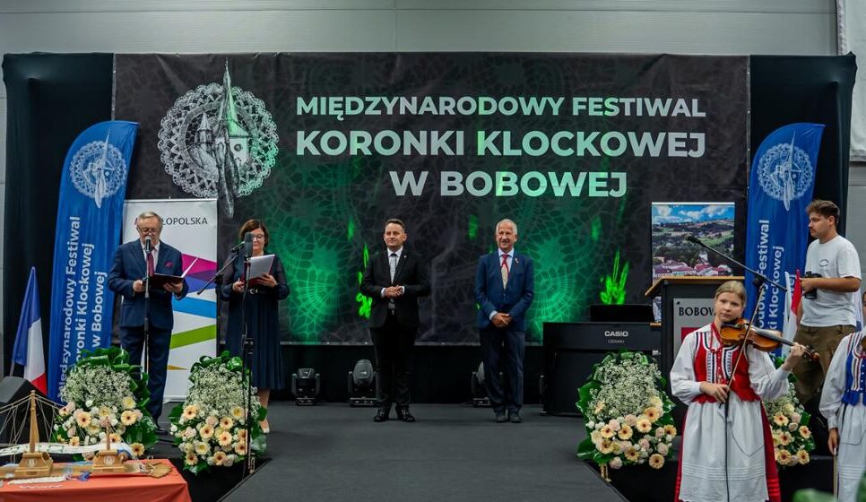 XXVI Festiwal Koronki Klockowej w Bobowej rozpoczęty!. Gorlice