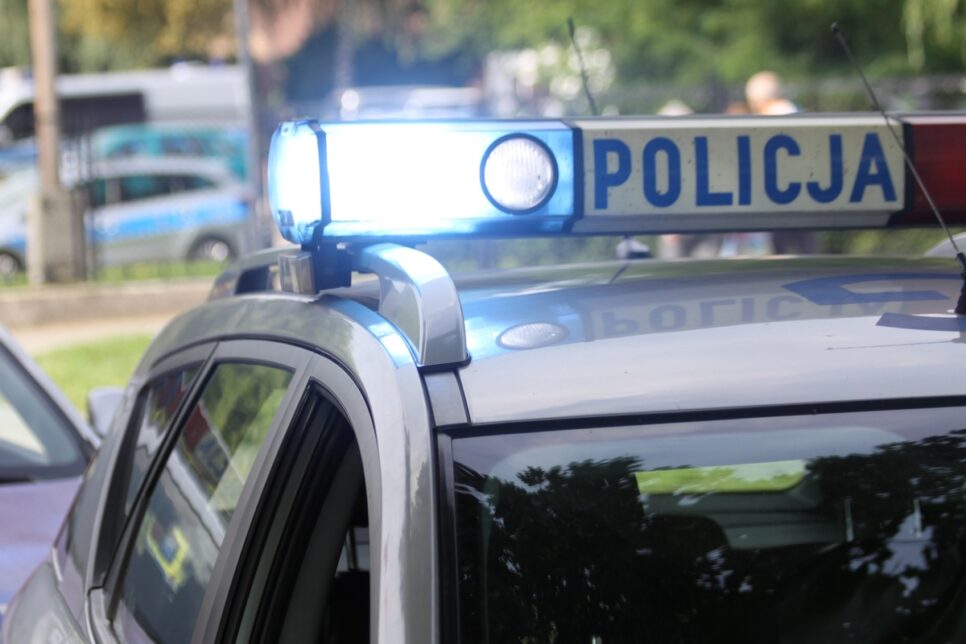 Policja poszukuje świadków wypadku drogowego, do którego doszło 6 września br. w Chrzanowie. Chrzanów