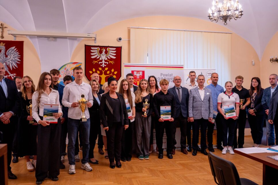 Spotkanie podsumowujące Powiatowy System Współzawodnictwa Sportowego Dzieci i Młodzieży Szkolnej 2024/2025. Powiat limanowski