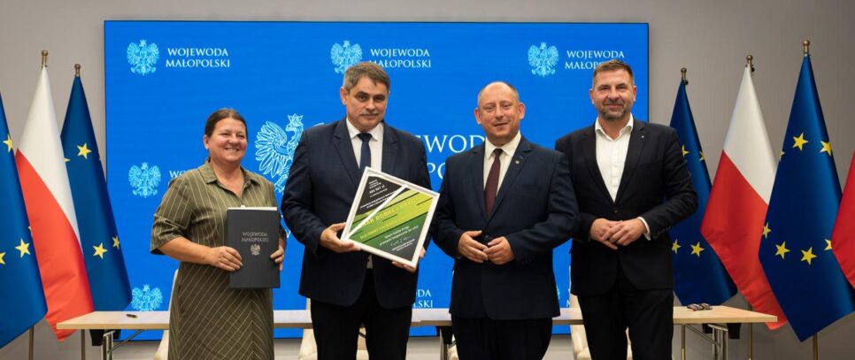 Umowa z Rządowego Funduszu Rozwoju Dróg podpisana – Gmina Kalwaria Zebrzydowska z kolejnym wsparciem. Kalwaria Zebrzydowska