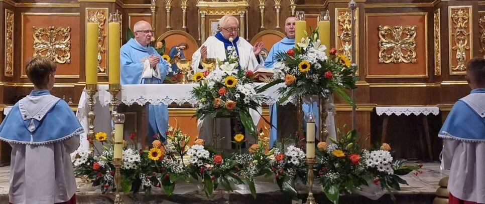 Uroczystości odpustowe w Parafii Tymbark i Jubileusz 50-lecia Kapłaństwa ks. prałata Mariana Urbańskiego. Gmina Tymbark