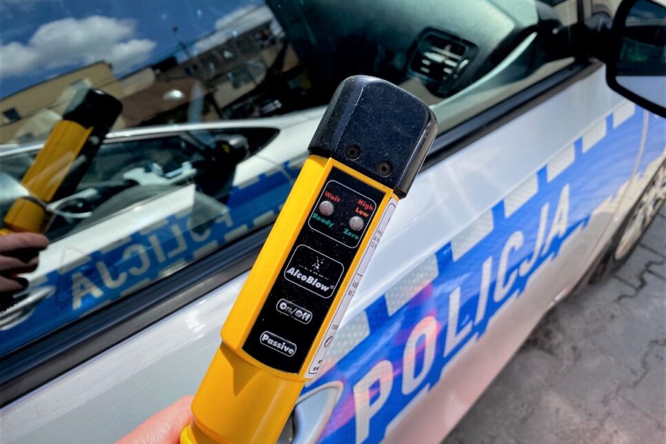 Nietrzeźwi kierowcy na drogach powiatu myślenickiego – trzy interwencje w jeden dzień. Myślenice