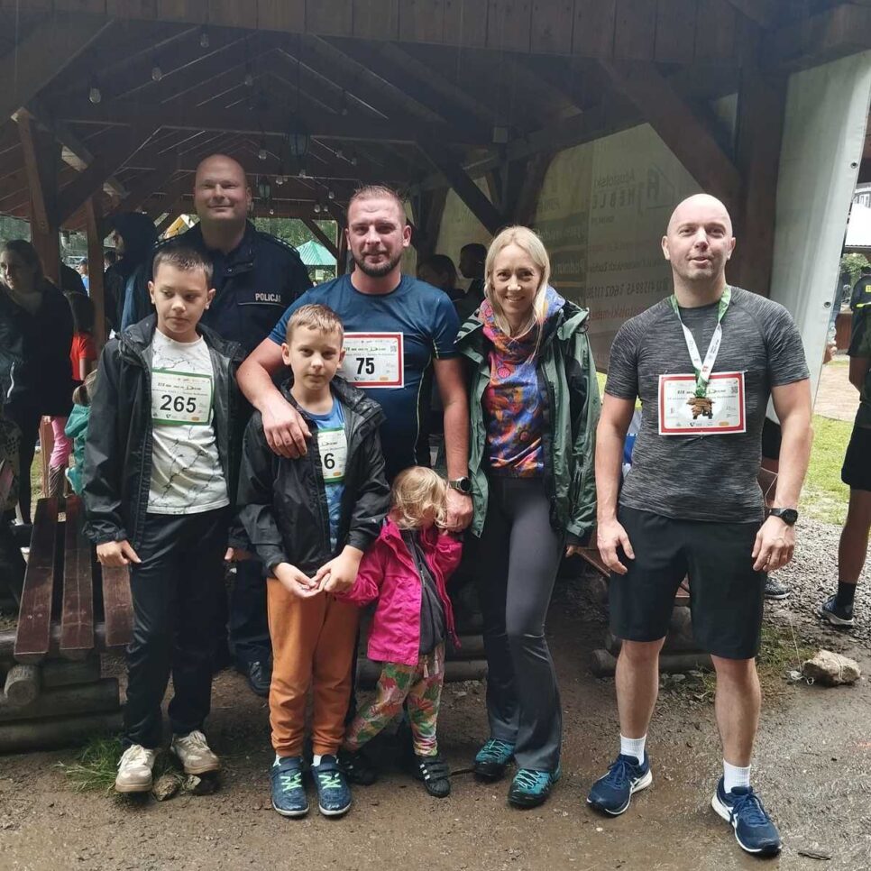 XIX EKO Bieg Po Dolinie Będkowskiej z udziałem policjantów. #Dzielnicowybliżejnas.. Kraków