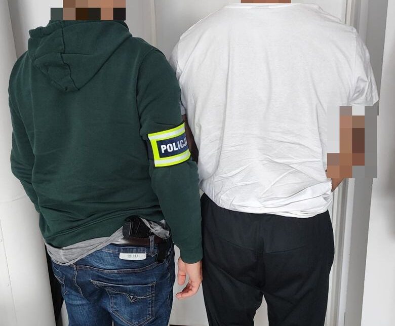 43-letni sprawca włamań i kradzieży zatrzymany przez tarnowskich policjantów. Tarnów