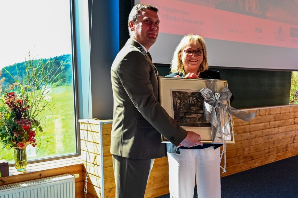 30 lat Magurskiego Parku Narodowego. Gmina Sękowa przekazuje grunty – Małgorzata Małuch odznaczona. Gmina Sekowa