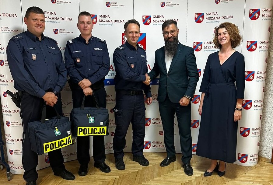 Nowy sprzęt dla policjantów z Mszany Dolnej. Limanowa