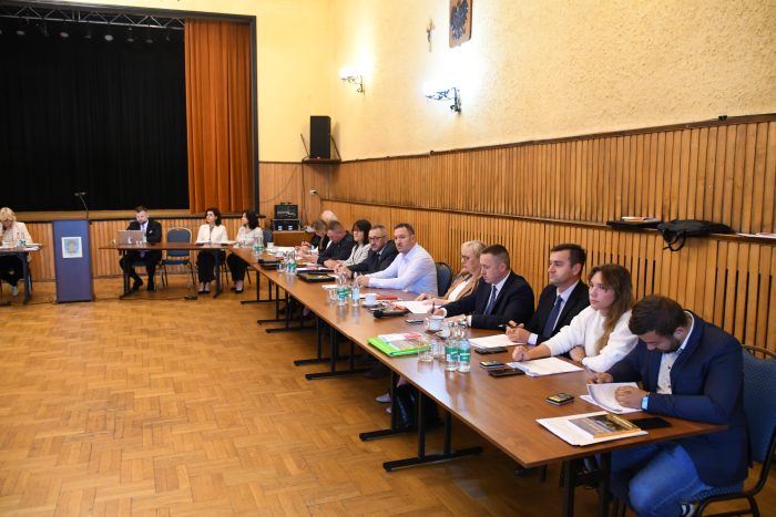 XV SESJA RADY GMINY LIPNICA MUROWANA. Gmina Lipnica Murowana