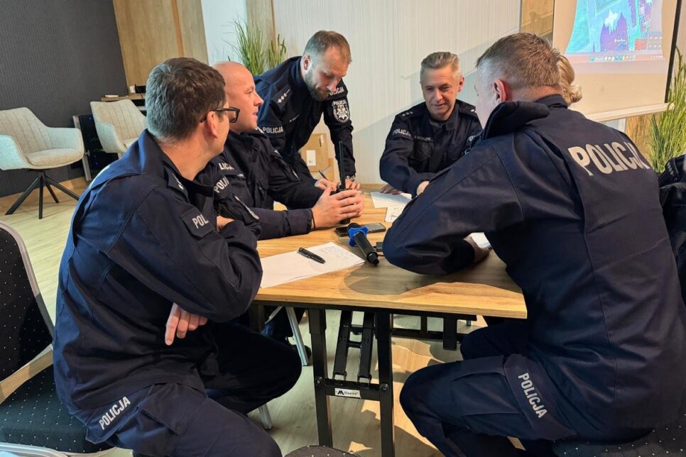 Wspólne, polsko-słowackie szkolenie policjantów w Poroninie. Myślenice