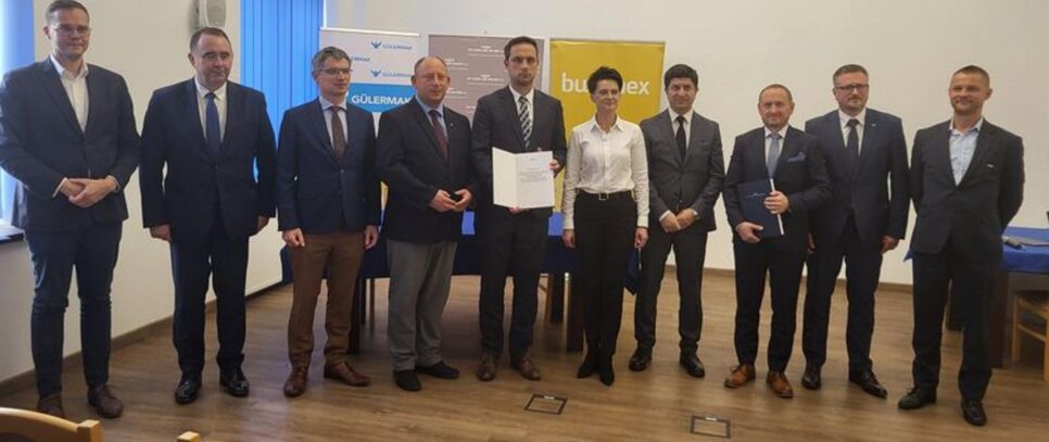 Podpisano umowę na budowę odcinka Szczyrzyc – Tymbark w ramach projektu „Podłęże – Piekiełko”. Gmina Tymbark