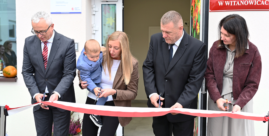 Symboliczne otwarcie żłobków gminnych. Tomice